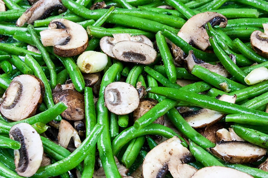 Roasted Green Beans and Mushrooms - green beans and mushrooms tossed with olive oil and seasoned