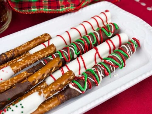 https://www.dontsweattherecipe.com/wp-content/uploads/2018/12/Chocolate-Covered-Pretzel-Rods-07-500x375.jpg