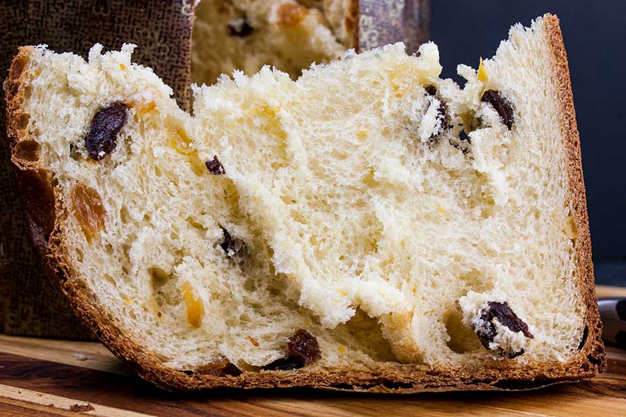 40 Christmas Breads That Are Perfect for Sharing and Gifting