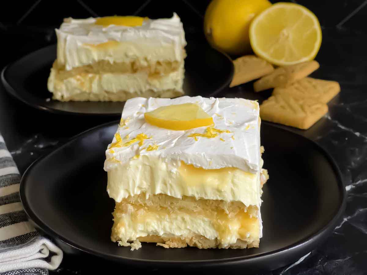 Lemon icebox cake - no bake lemon icebox cake recipe