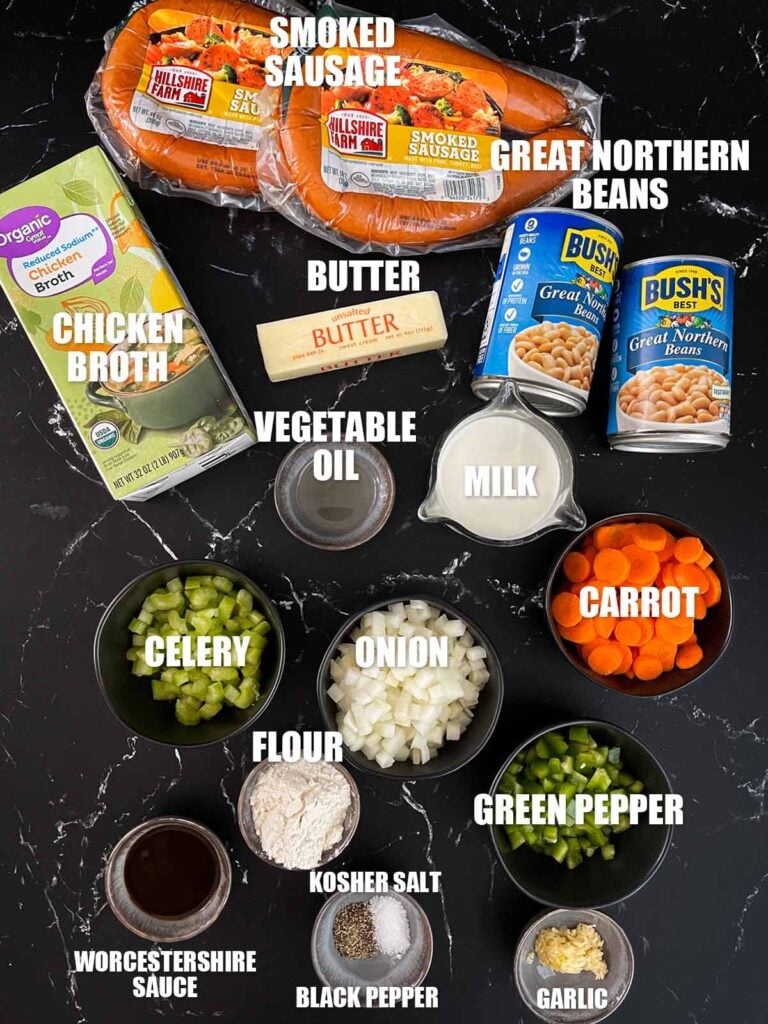 Ingredients needed to make creamy bean soup with smoked sausage.